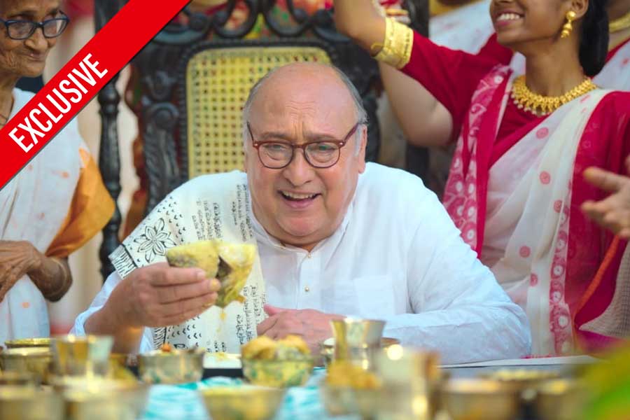 Raktabeej 2 based on Pranab Mukherjee's 2013 Bangladesh tour