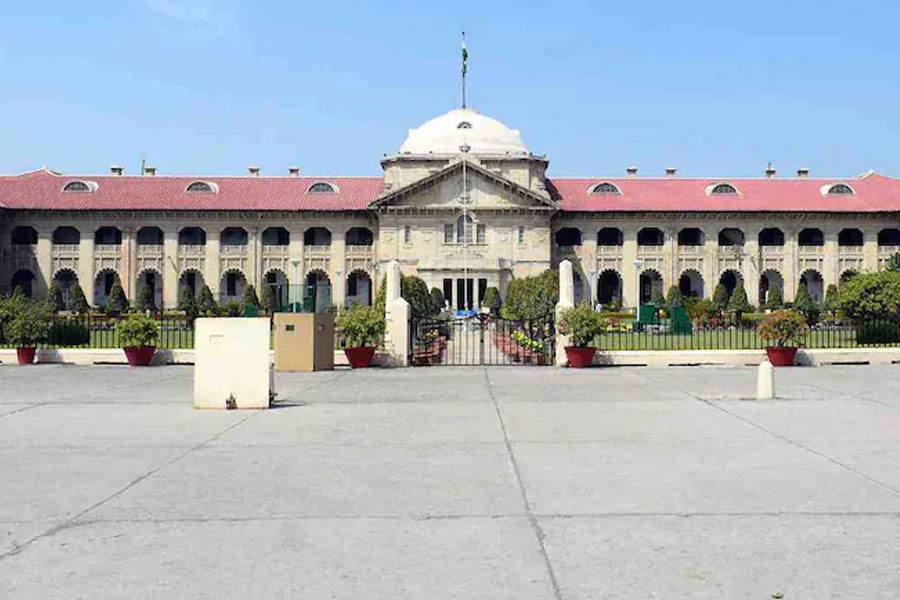 Allahabad HC raises concern over male gym trainers imparting training to women