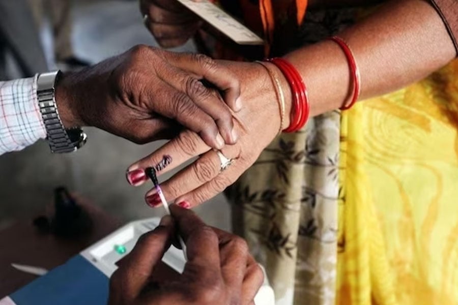 Bihar polls likely to be held in 3 phases from November 5-15