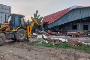 Bulldozer action on University In Uttar Pradesh after land encroachment survey, protests