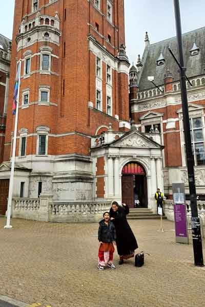 Croydon-Puja