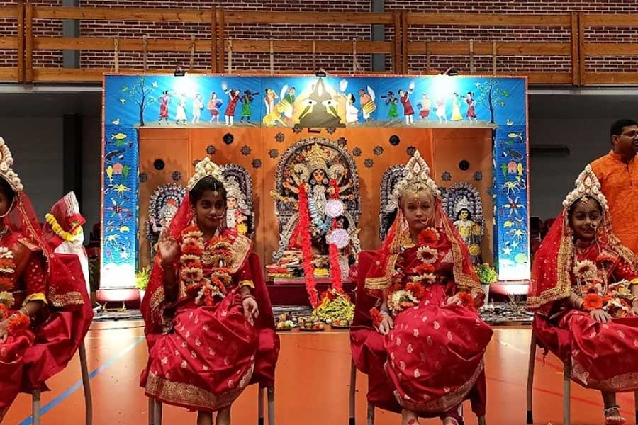 Probashe Durga Puja: Durga Puja in Denmark