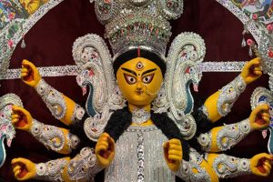 West Bengal’s 2025 Durga Puja economy rebounds to Rs 50000 crore