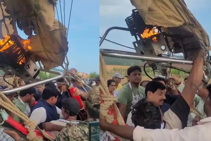 Fire breaks out in hot air balloon carrying Madhya Pradesh CM Mohan Yadav