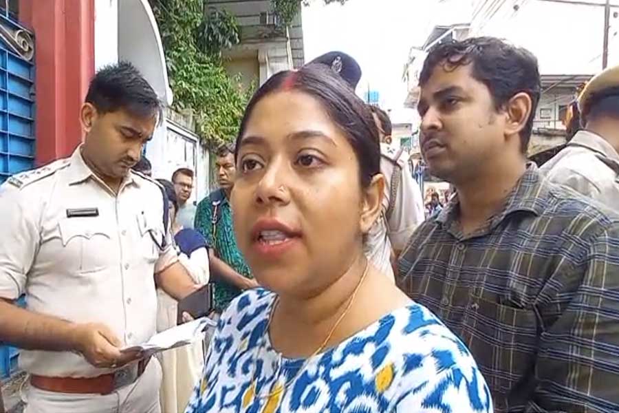 SSC dismisses bangle removal controversy