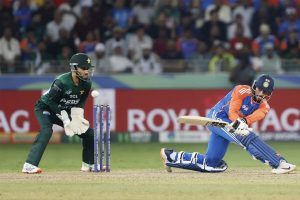 IND VS PAK LIVE: Tilak Verma hits 100, India smells victory