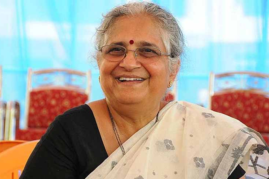 Cyber fraudster poses as telecom official threatens Sudha Murty