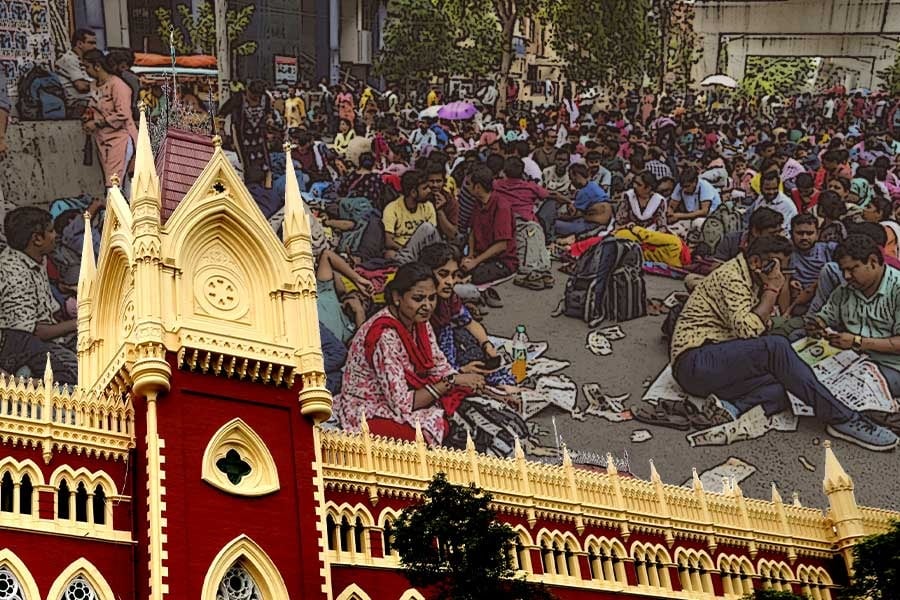 Calcutta High court slams tainted candidate