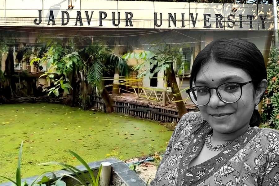 Jadavpur Student Death Update: homicide department visits place of occurance