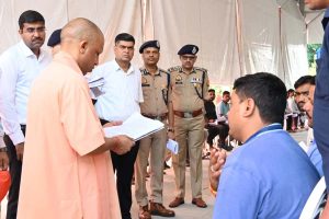 Chief Minister Yogi Adityanath listened attentively to the problems of 200 citizens during Janata Darshan
