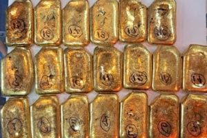 Gold biscuits worth Tk 2 crore recovered in Basirhat