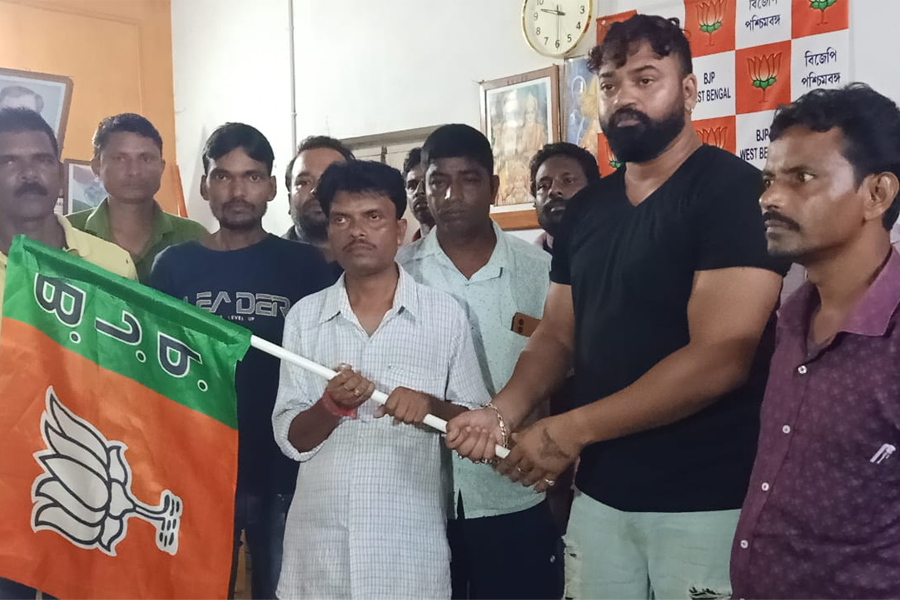 Bishnupur 2 BJP leaders who joined TMC goes back to BJP