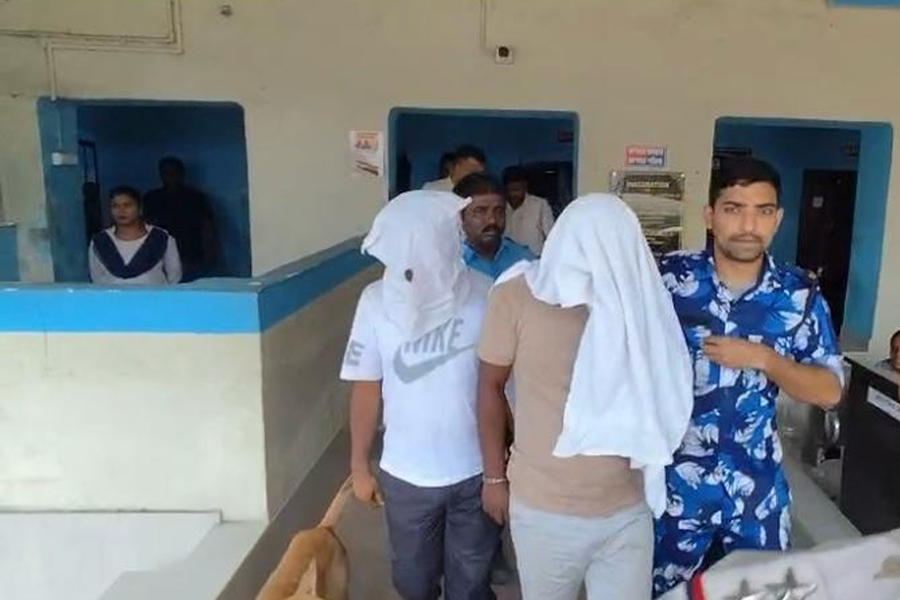Chakdaha bank robbery case bank manager arrested from puri