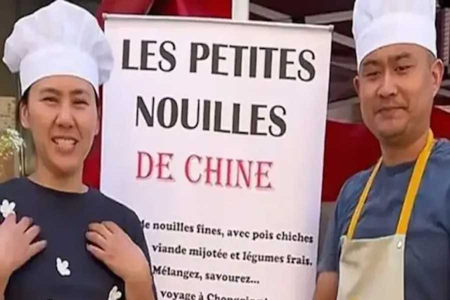 This couple earning 1 lakh per day selling a special Chinese food