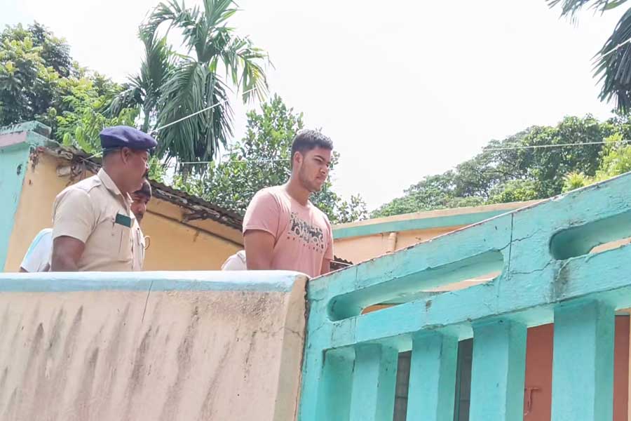 Reconstruction of krishna nagar murder case by accused deshraj