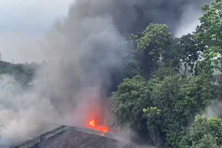 fire at madhyamgram