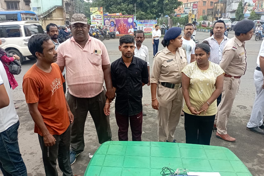Howrah city police arrest 3 with weed