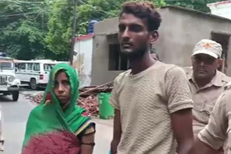 Man killed by wife and nephew who had affair in Kanpur