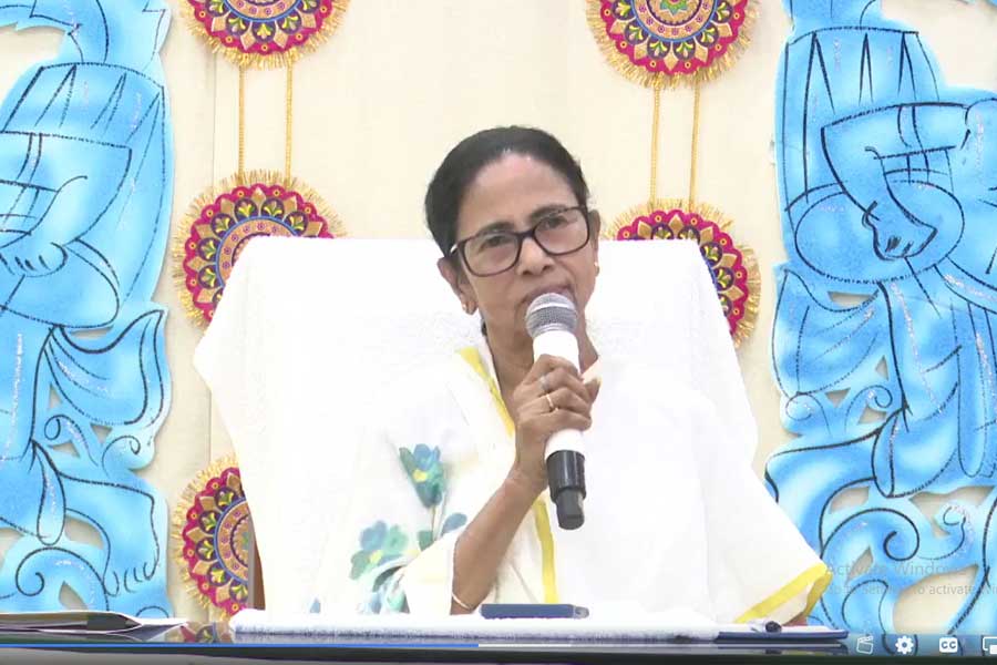 Bhabanipur is being filled outsiders alleges CM Mamata Banerjee