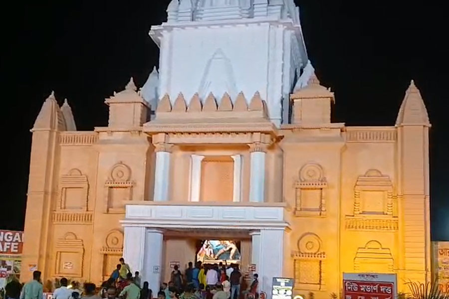 Durga Puja 2025, Durga is killing the Pak Army Chief in baharampur 