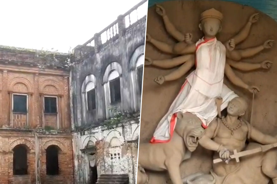 Banglar Durga Puja: Devi Durga worshipped alone in Roy bari of Santipur