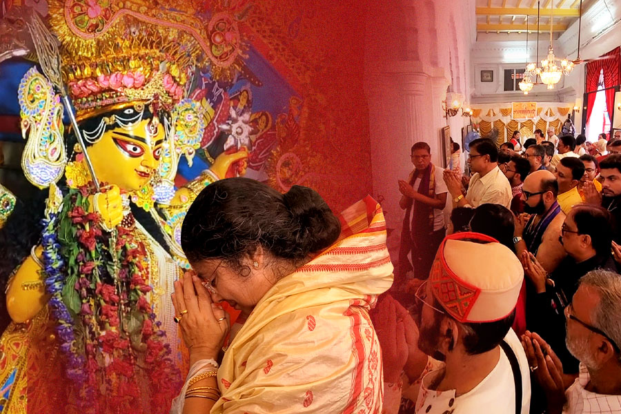 Durga Puja 2025 । Maha Ashtami Puja at Shobhabazar Rajbari