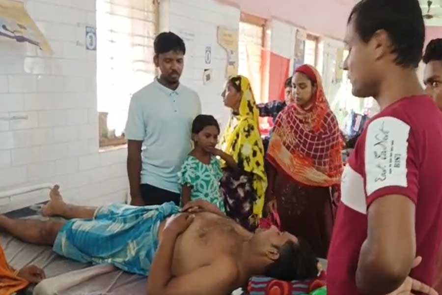 Another bengali labour attacked in odisha, returned to bengal