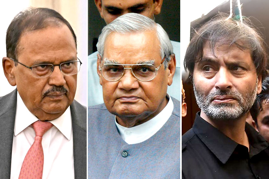 Yasin Malik work for Vajpayee Govt and meet with Ajit Doval, says report