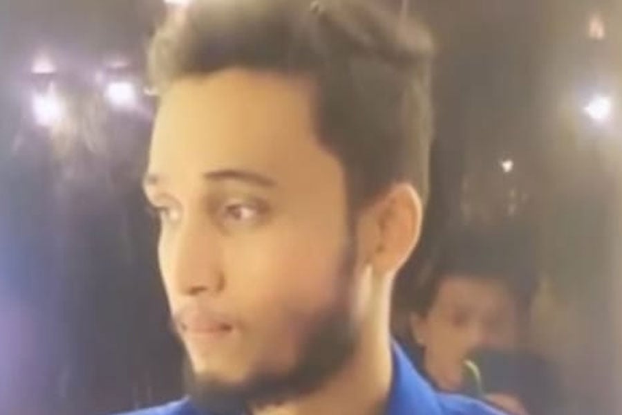 A youth of Kolkata drown to death in Bakkhali
