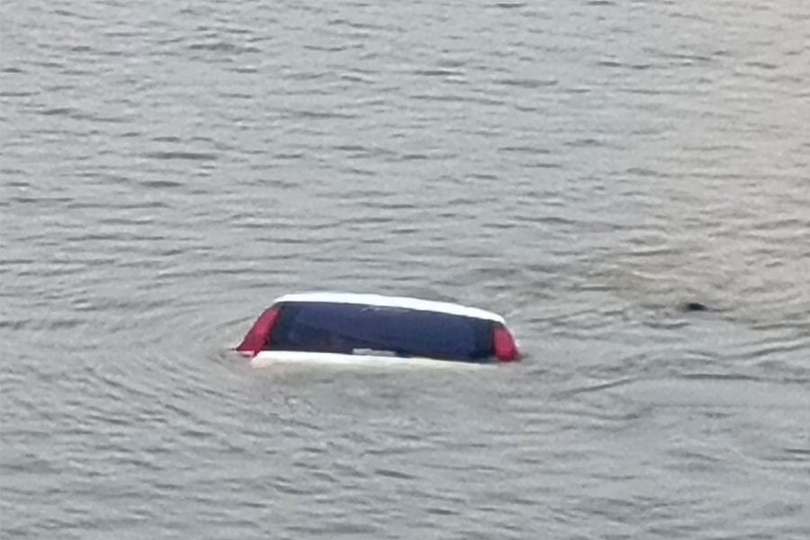 Car drowned in Nimtala burning ghat