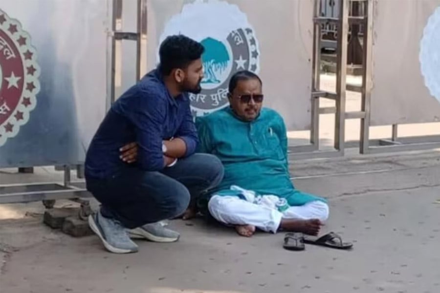 Bihar Janta Dal United MLA Sits On Dharna Outside Bihar CM's House