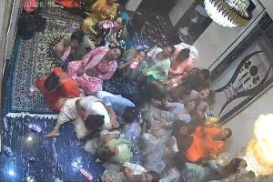25 Transgenders Consume 'Phenyl' In Madhya Pradesh and Hospitalised