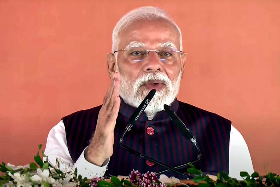 PM Modi shreds Congress over leniency on Pak after 26/11 attack