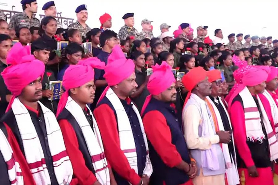 208 Naxals surrender in Chhattisgarh in major anti-extremism breakthrough