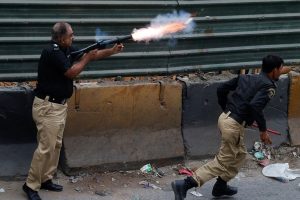 Pakistan 4 die in 6 shooting incidents across karachi