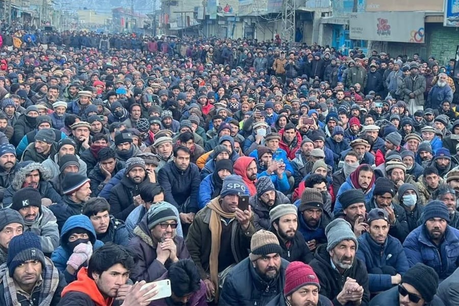 At least 8 killed in PoK as locals protest against Pakistan govt