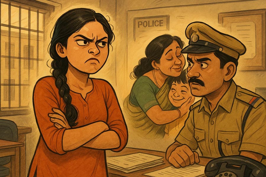 sister files complaint against mother in police station in Murshidabad