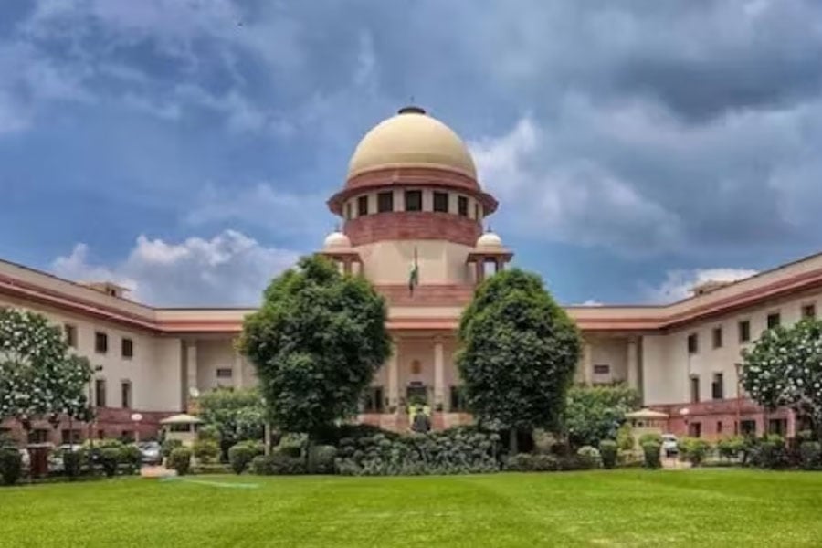 Centre requested of Supreme Court admits it changed decision on judge transfer