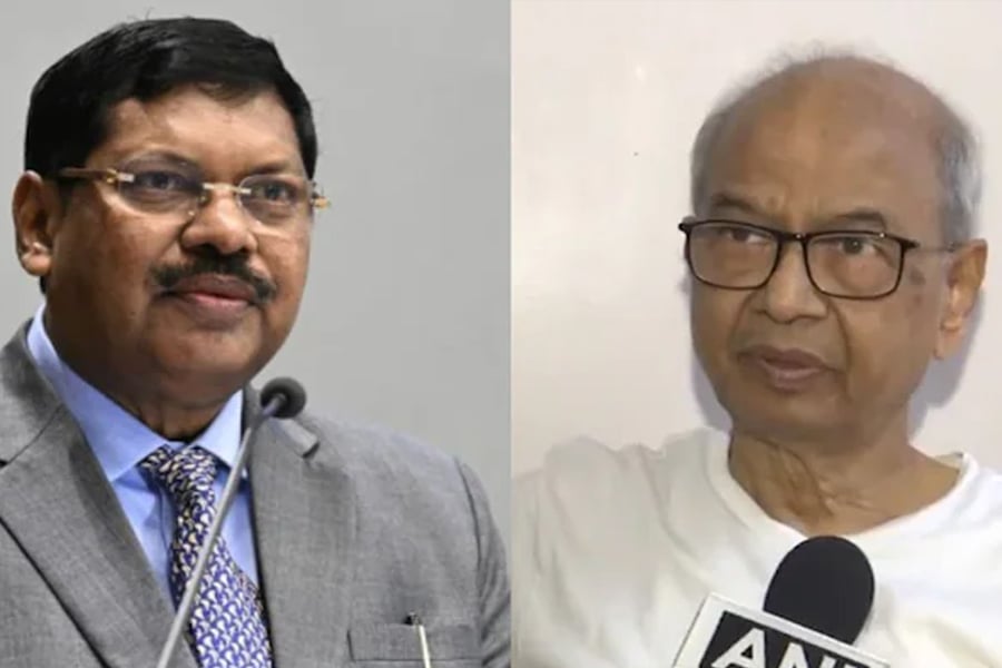 Lawyer Who Threw Shoe At Chief Justice BR Gavai Has No Regrets