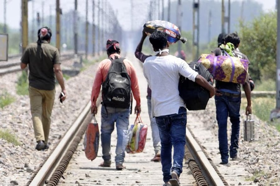 Many deaths in India due to rail accident