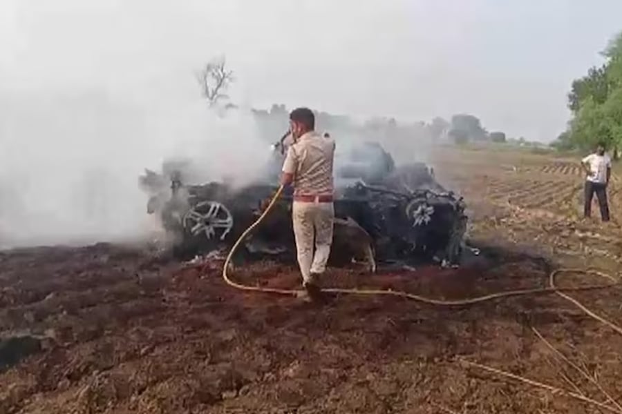 4 of family killed as Thar collides with bike in Rajasthan