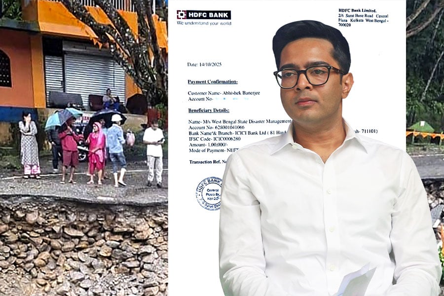 Abhishek Banerjee donates Rs 1 lakh to the state government's relief fund for the disaster in North Bengal