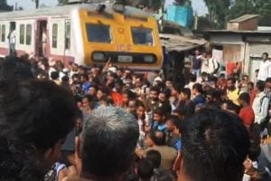 Angry passengers protest against delayed trains, block Howrah-Amta route