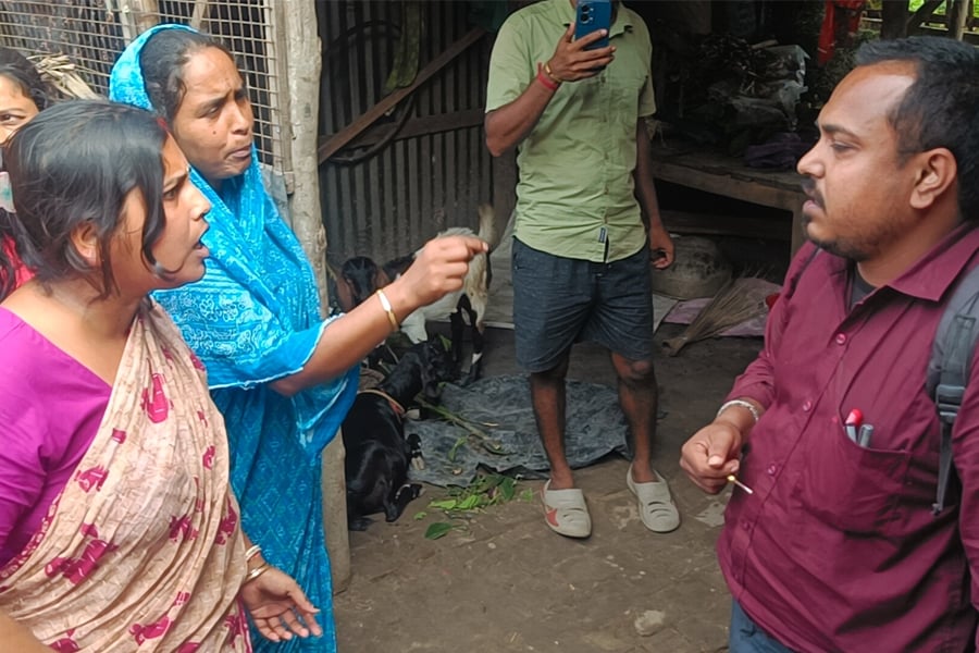 Tehatta borrowers stop bank wokers and allege fraud
