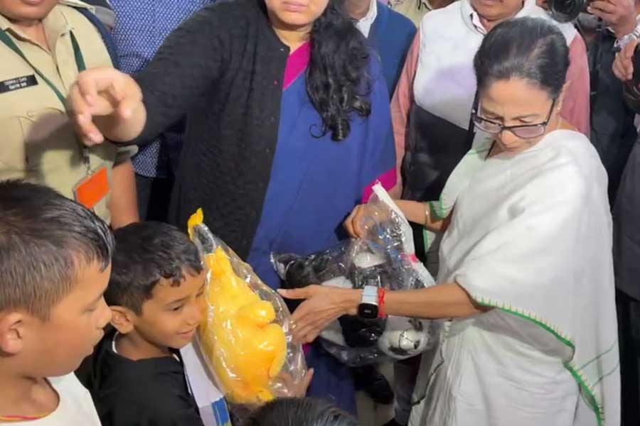 "They just took pictures and ran away" — CM Mamata Banerjee slams BJP after visiting disaster-hit Mirik and Sukhia Pokhari