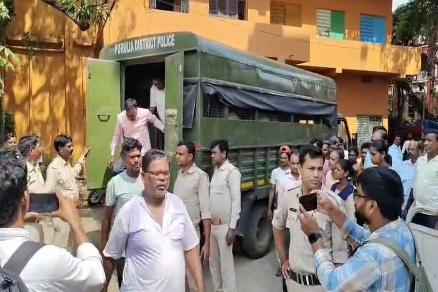 BJP MLA link with illegal sand smuggling, 19 arrested in purulia